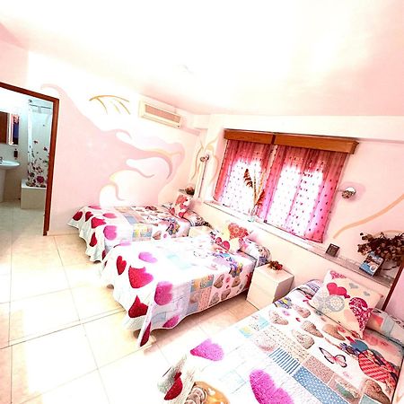 Hostal La Rosa กาเซเรส ภายนอก รูปภาพ